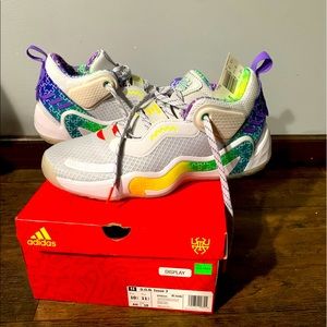 adidas D.O.N Issue 3 mens size 10.5